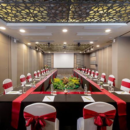 Zenseana Resort & Spa - Sha Plus Patong Eksteriør billede Meeting room at the hotel