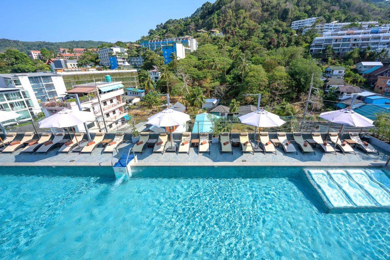 Zenseana Resort & Spa - Sha Plus Patong Eksteriør billede The swimming pool at the hotel