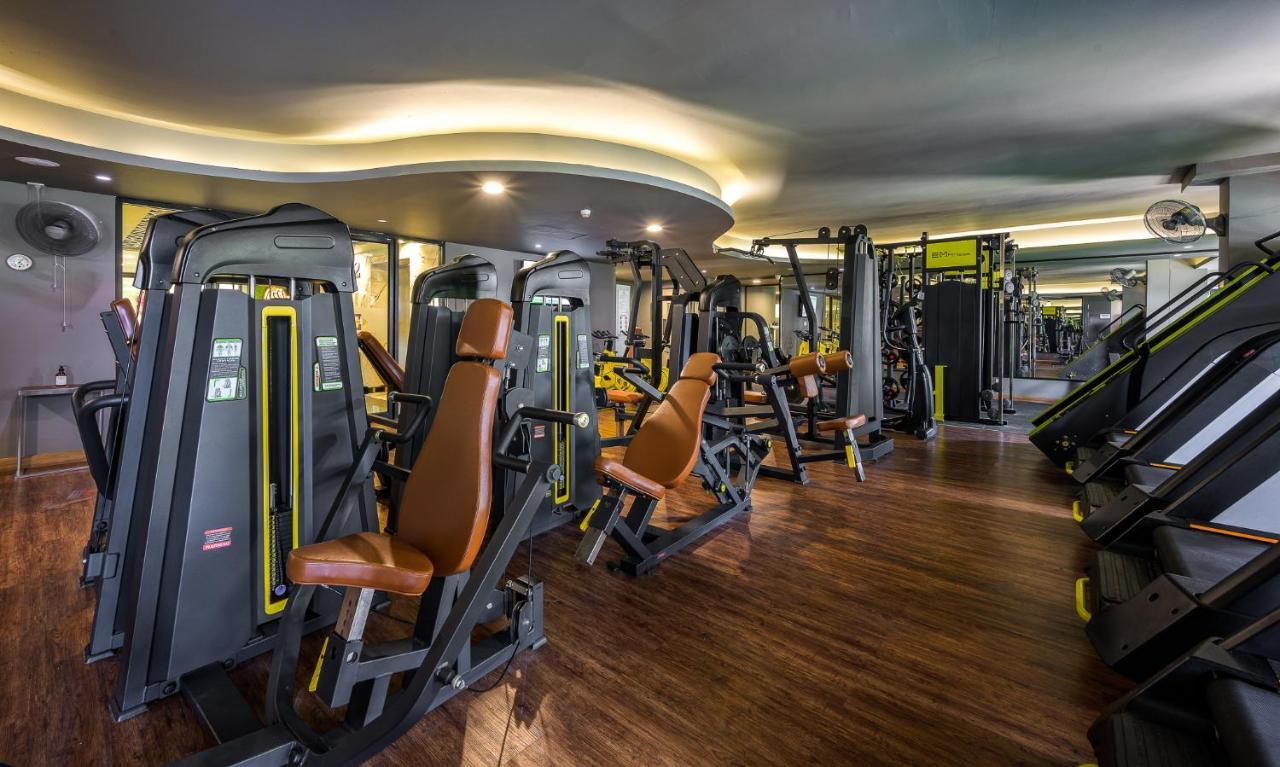 Zenseana Resort & Spa - Sha Plus Patong Eksteriør billede The gym at the hotel