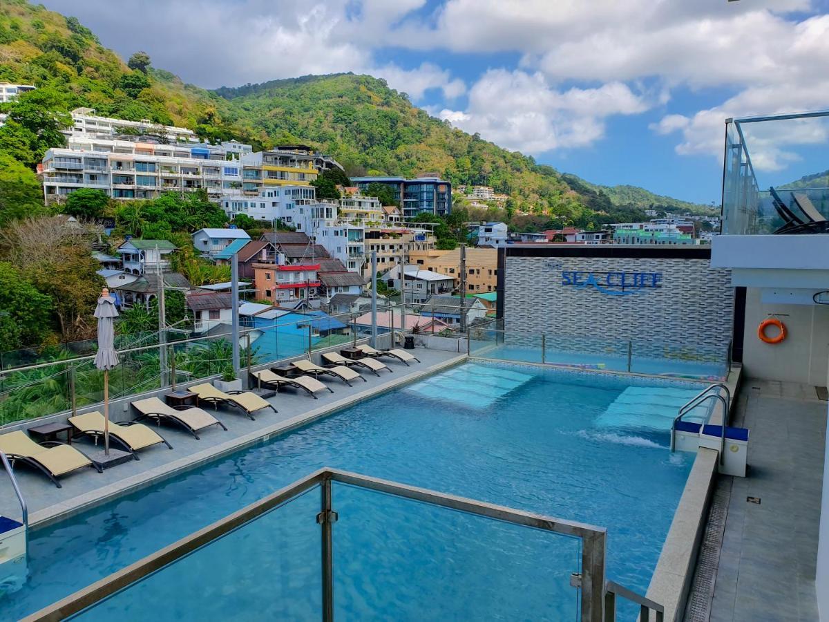Zenseana Resort & Spa - Sha Plus Patong Eksteriør billede View of the pool at the hotel
